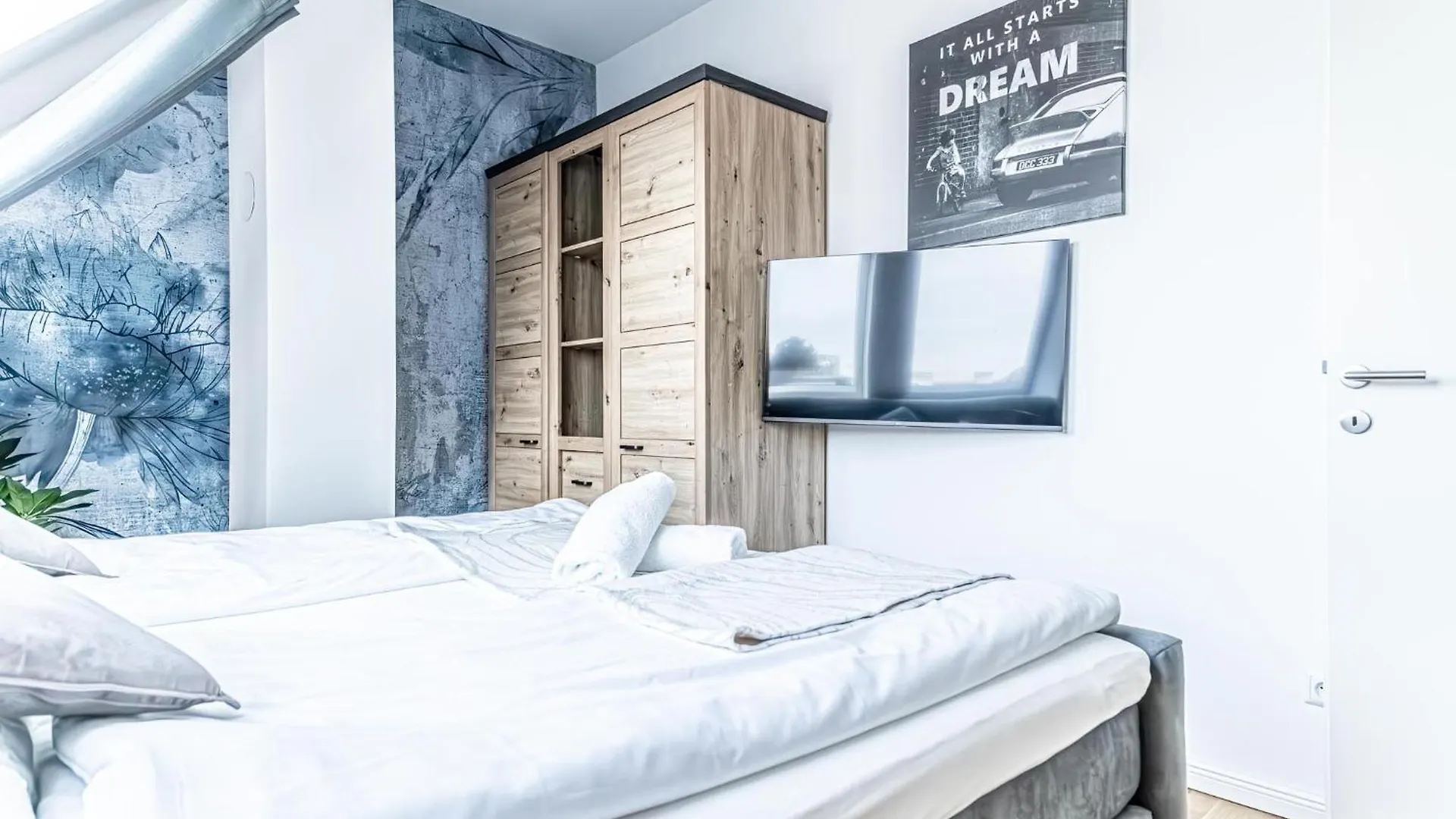 Luxury 2Br And 1Lr Apartment With Balcony - 9 Min To Center Vienna Austria