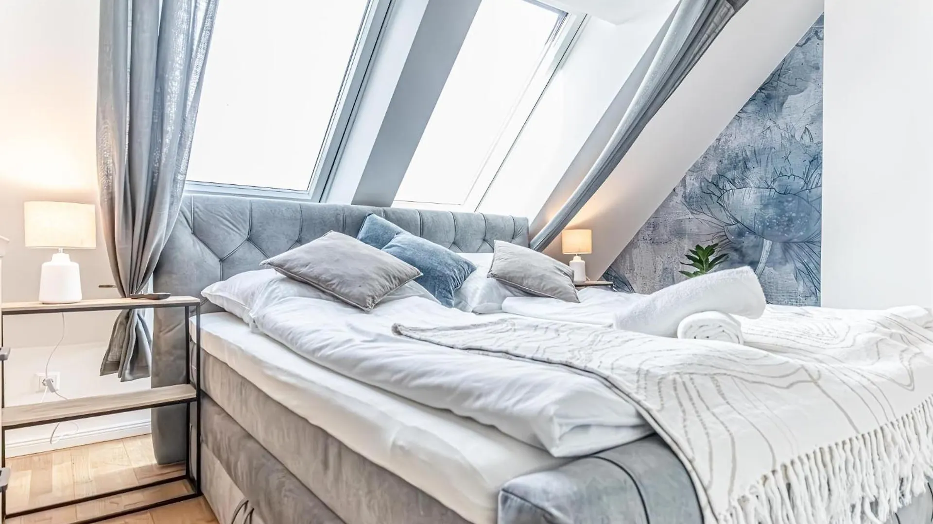 Luxury 2Br And 1Lr Apartment With Balcony - 9 Min To Center Vienna